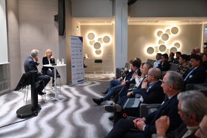 Conférence-Journaliste-Entrepreneurs-décideurs-FFB GP